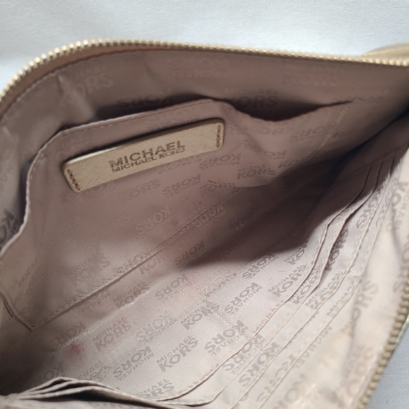 MICHAEL KORS Gold Metallic Travel Pouch Bag Clutch Wristlet - Picture 7 of 9